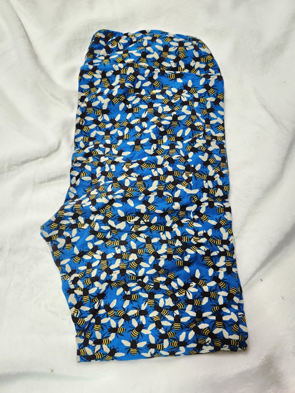 LuLaRoe TC Blue Bee Print Leggings